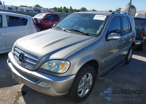 2005 Mercedes-Benz Ml 500 4Matic из США, поврежденный, VIN 4JGAB75E15A542992